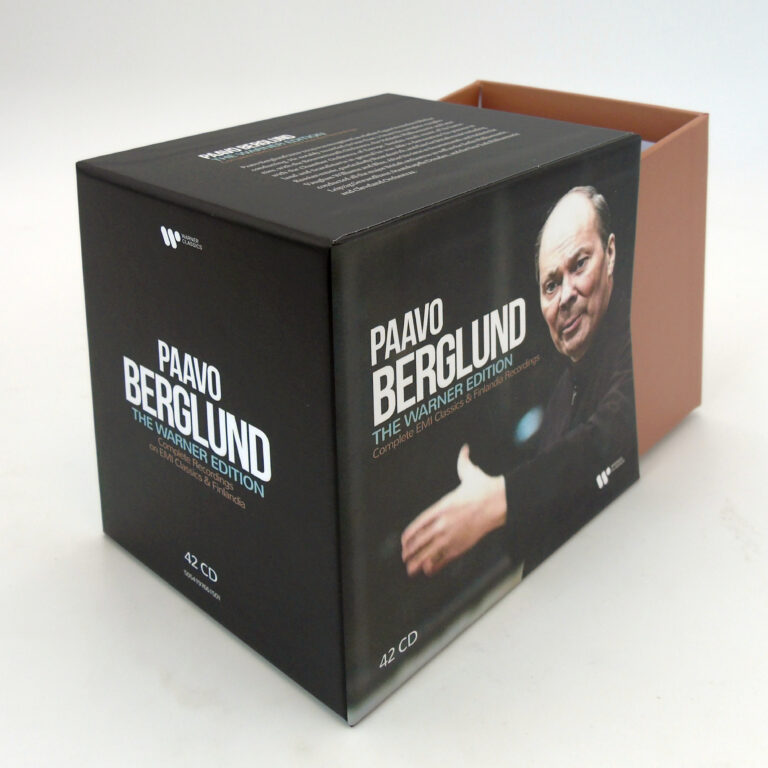 CD-Karton mit Schublade